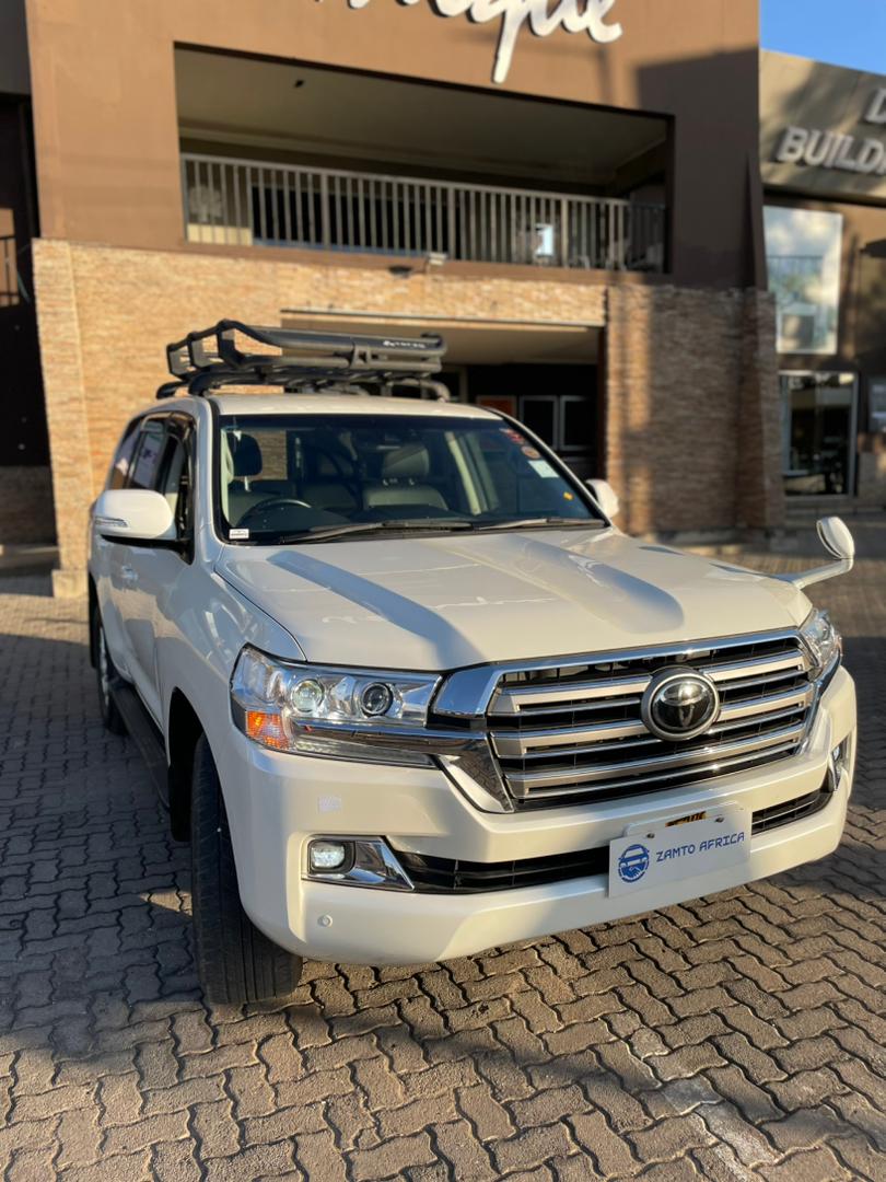 2020 Toyota Land Cruiser 200 Series White SUV - Premium Japanese Imported Vehicle Zambia - Zamto Africa